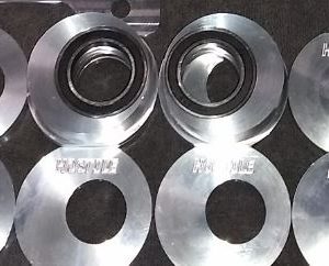 Axle bearing carriers